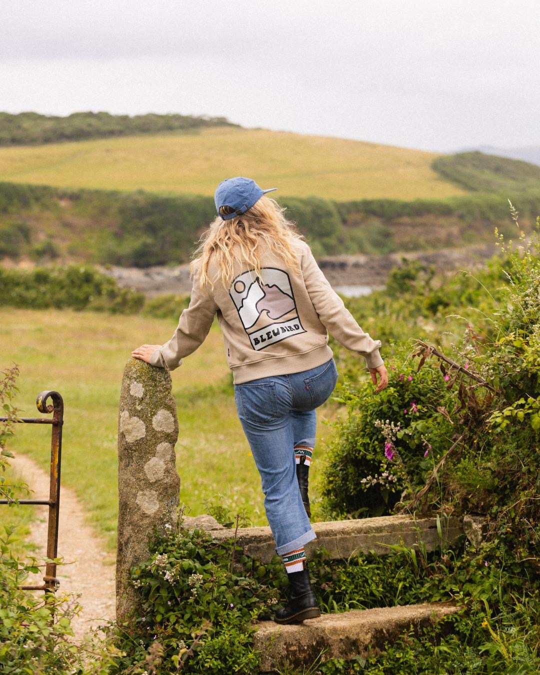 Bleubird graphic, designed by paigecritchley.com