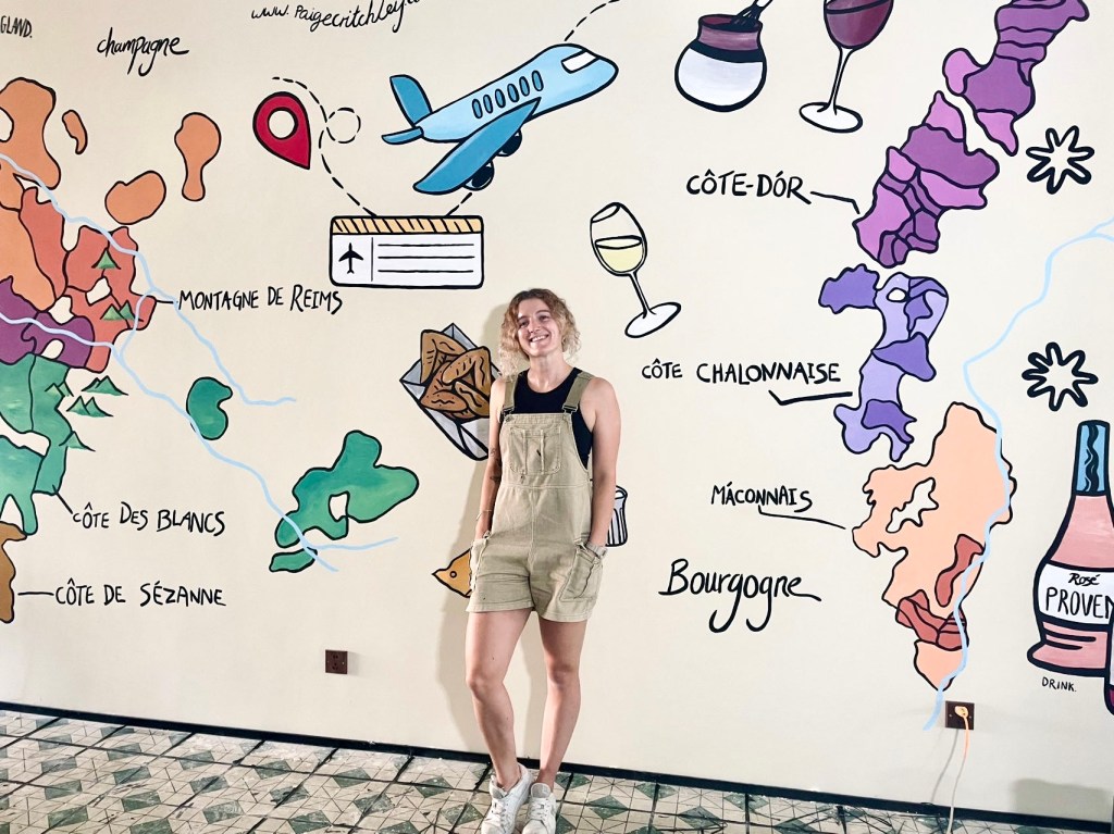 Restaurant wall mural complete