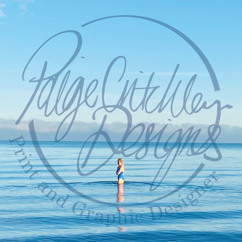 A graphic designer who loves the sea